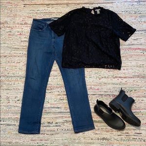 5 pocket mid-rise skinny jeans